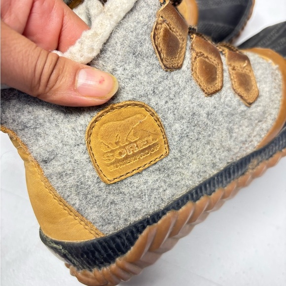 Women’s Sorel Out 'N About Plus Boots. - Picture 3 of 9